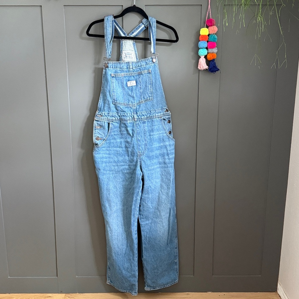 Levi's Women's Vintage Overalls size L